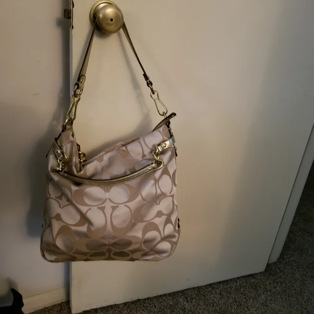 Coach Cream and Gold Signature Shoulder Bag with Slouchy Silhouette - Picture 10 of 11
